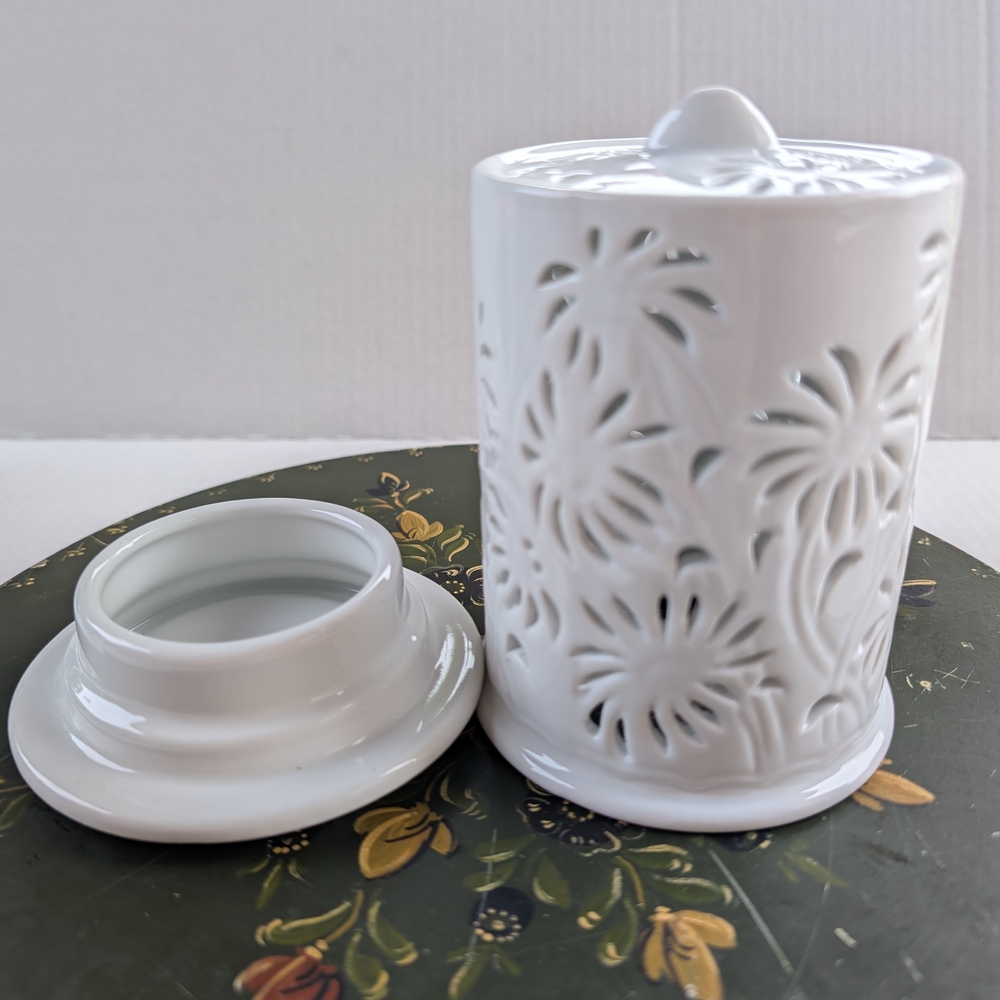 Ambiance White Ceramic Candle Holder
